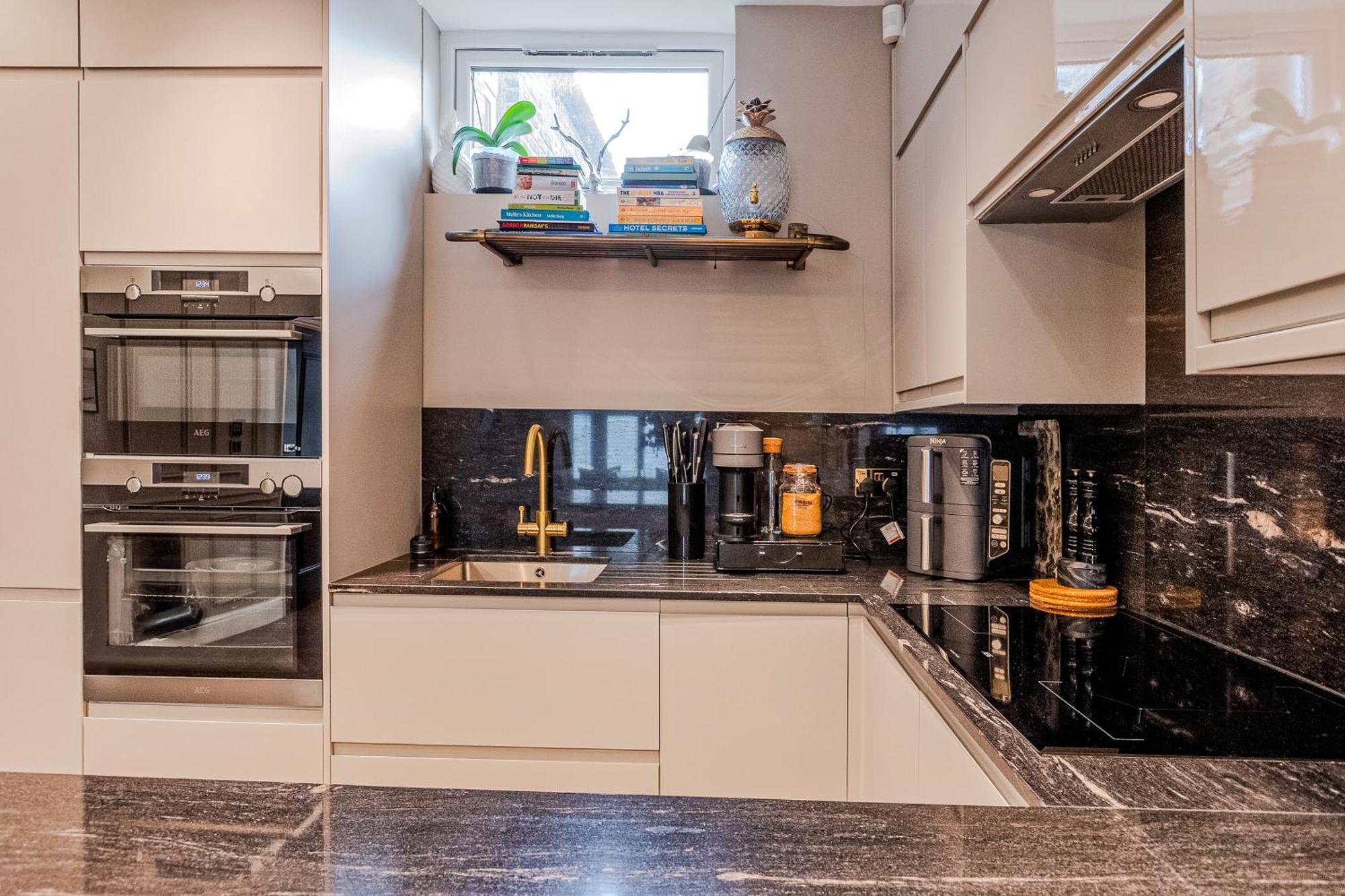 Stylish 2br Flat W Gardn In Wood Green, 2 Min Tube Appartamento Londra